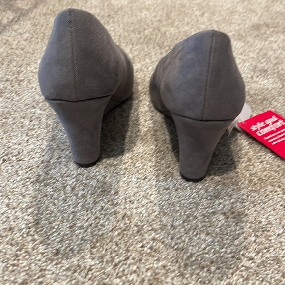 NEVERWORN. Woman’s wedge heel. - Picture 5 of 8